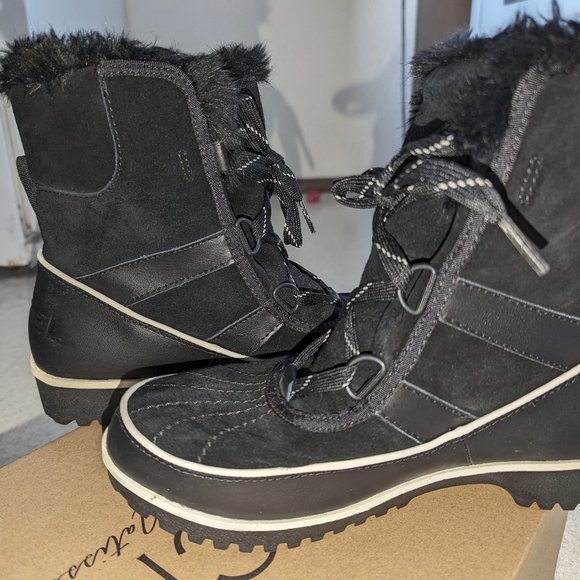NWOT - Sorel Tivoli II Low Black waterproof snow boots Sz. 8 (fit like 7.5!) - Picture 7 of 14